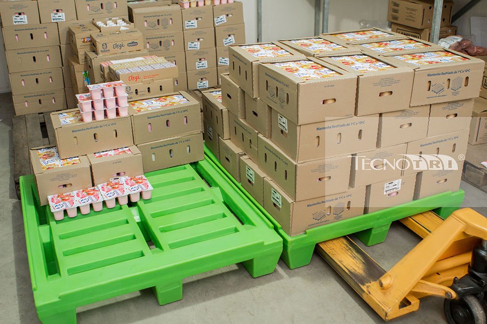 Pallet Plástico - Depósito de Alimentos