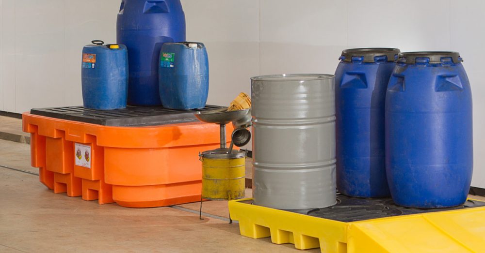 Conheça as normas de segurança que os pallets rotomoldados atendem