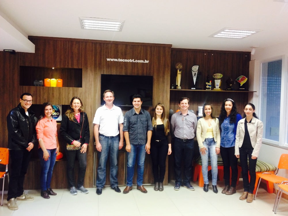 Visita de Acadêmicos da UPF na Tecnotri